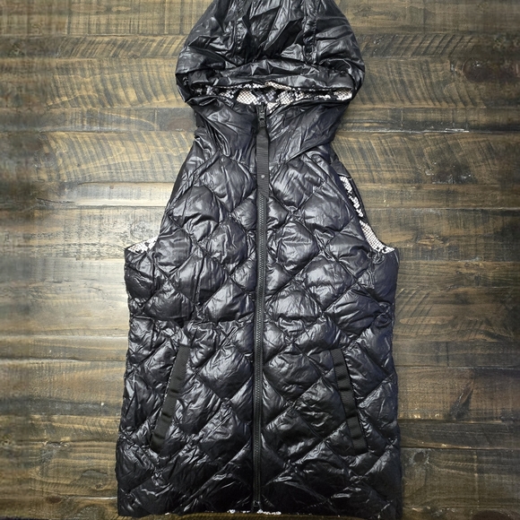 LULULEMON The Fluffiest Down Vest | 6 - Picture 7 of 14